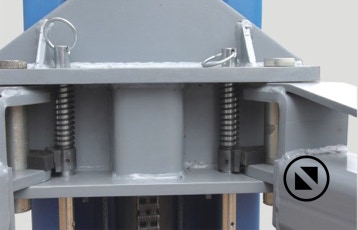 Lift King 9/2-Post Clearfloor Prosumer Service Hoist: Locking Gears / Carriage Detail...