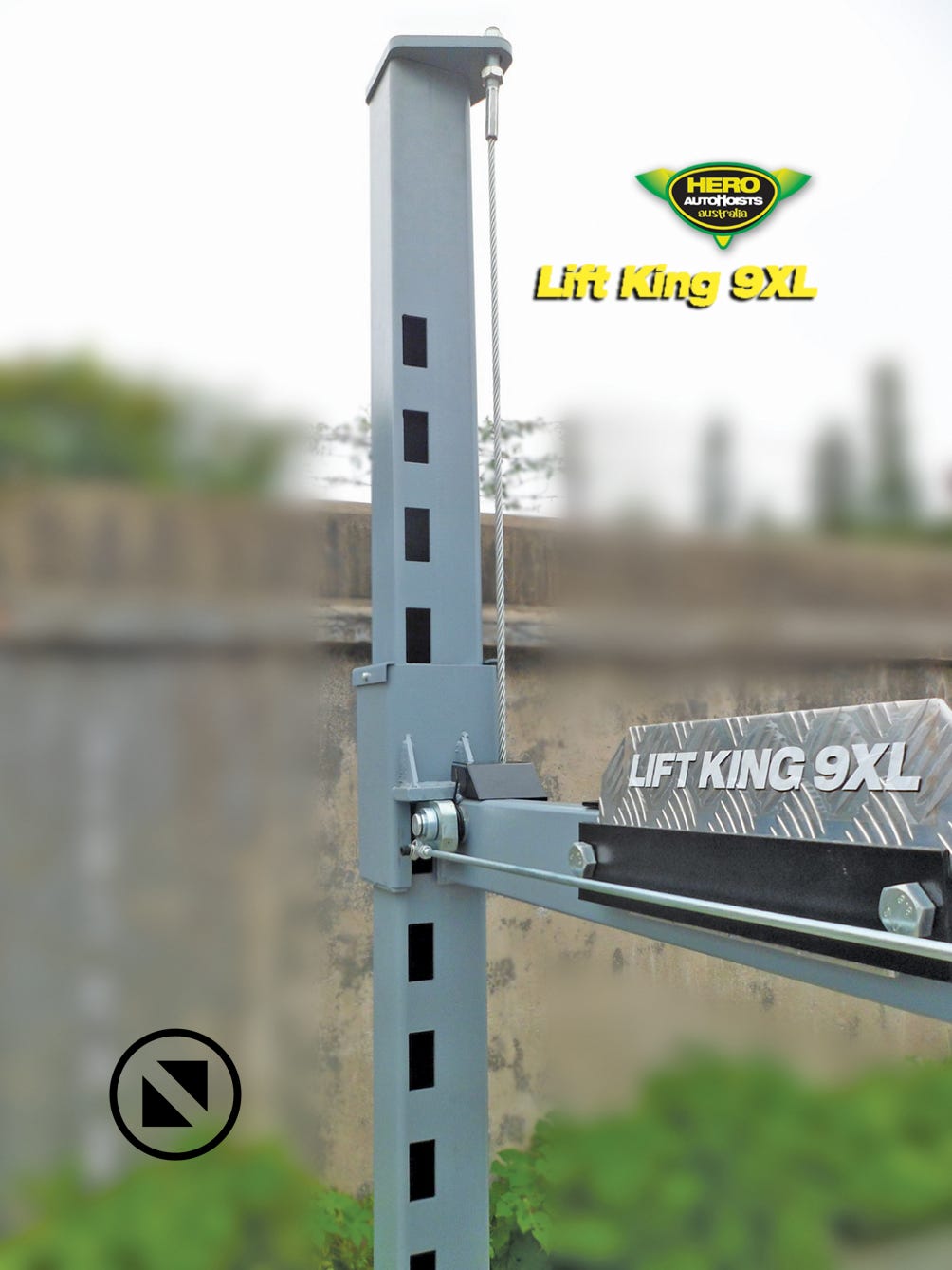Lift King 9XL / 4000kgs / 'Posi-Lock' Posts